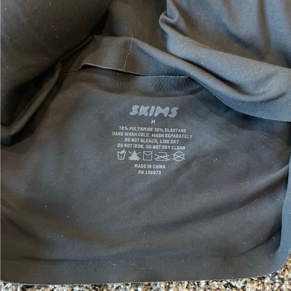 SKIMS Naked Scoop Longline Bralette Wirefree Black Size MEDIUM - Picture 8 of 8